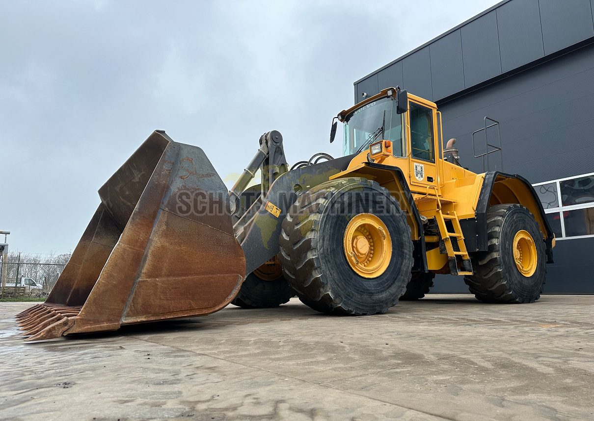 Volvo L220E wiellader