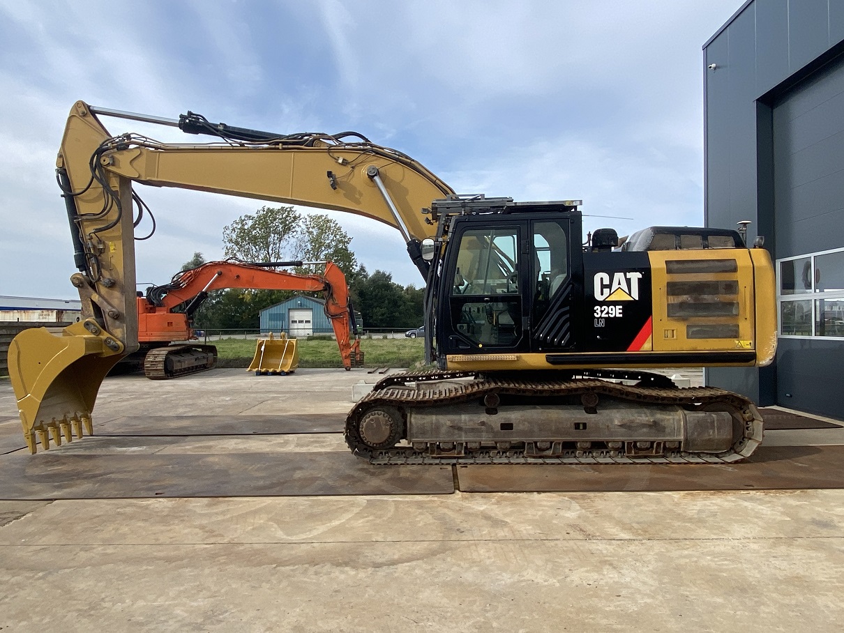 Cat 329ELN 2013 (1)
